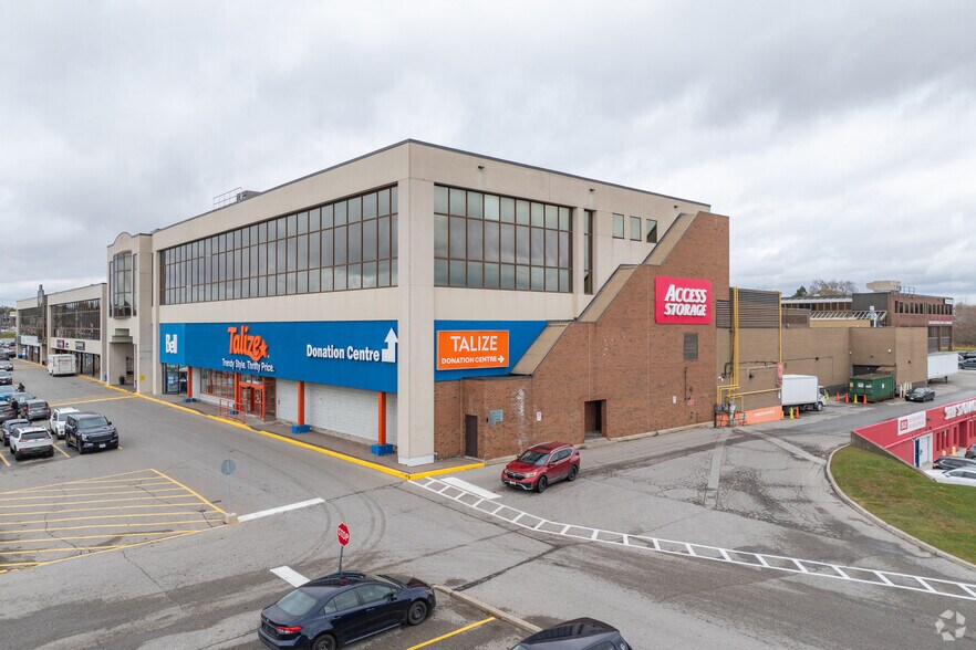 1603-1615 Dundas St E, Whitby, ON à louer - Photo de l’immeuble – Image 1 sur 24