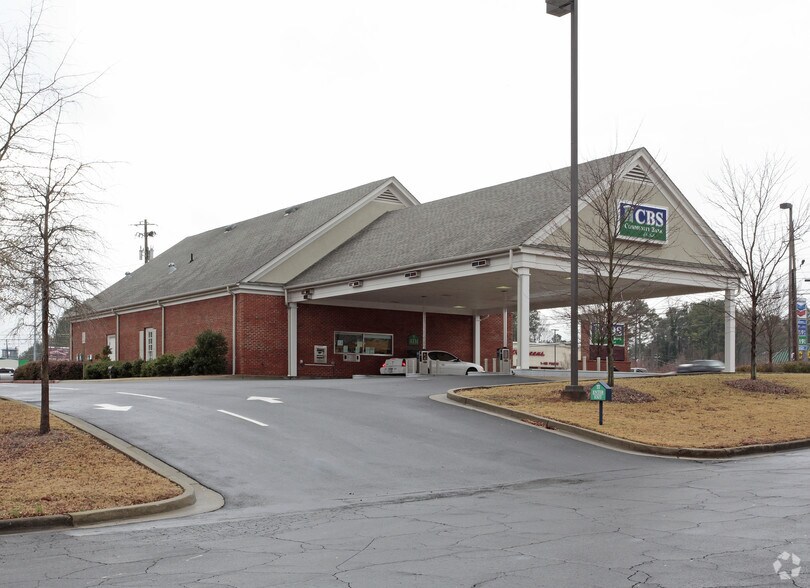 3324 Canton Rd, Marietta, GA à louer - Photo de l’immeuble – Image 3 sur 8
