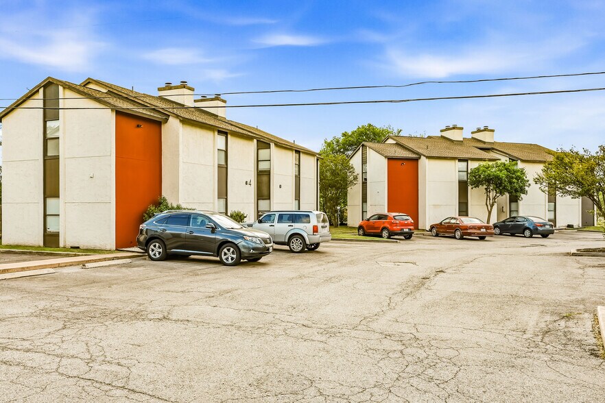 3707 Buffalo Springs Trl, Georgetown, TX à vendre - Photo de l’immeuble – Image 2 sur 11