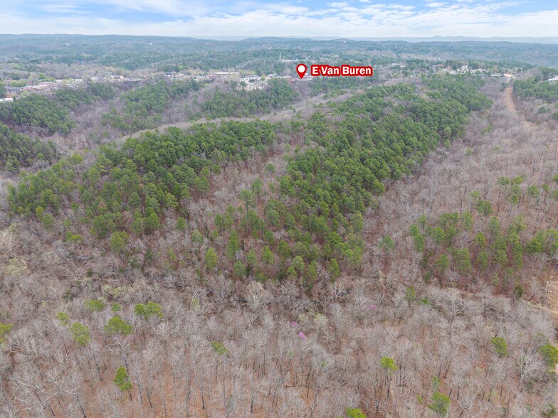 0 Jordan Drive, Eureka Springs, AR à vendre - Photo de l’immeuble – Image 2 sur 16