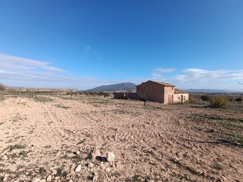 Terrain dans Yecla, Murcia à vendre - Photo principale – Image 3 sur 20