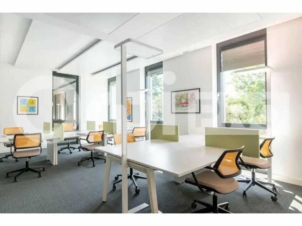 53 Avenue Jean Jaurès, Le Bourget à louer Photo principale– Image 1 sur 45