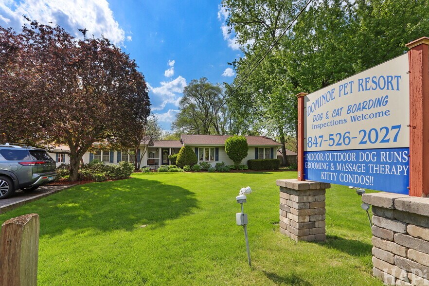 4403 S Roberts Rd, Island Lake, IL à vendre - Photo de l’immeuble – Image 3 sur 126