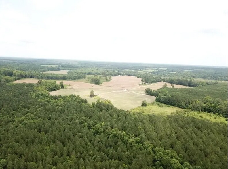 16787 Red Bud Rd, Castalia, NC à vendre - Photo de l’immeuble – Image 1 sur 2