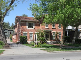Plus de détails pour 84 S Main St, Fairport, NY - Bureau à vendre