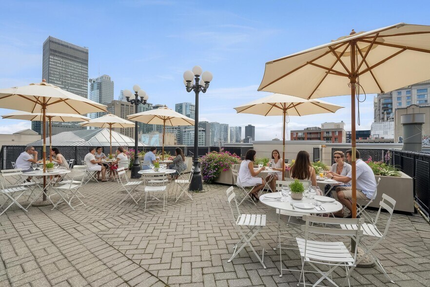 1555 Rue Peel, Montréal, QC à louer - Photo de l’immeuble – Image 3 sur 22
