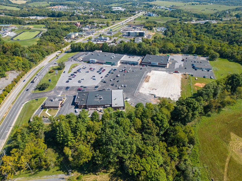 744-766 N Lee Hwy, Lexington, VA à louer - Aérien – Image 2 sur 9