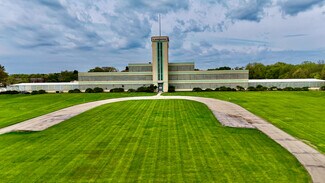 Plus de détails pour 901 N Batavia Ave, Batavia, IL - Industriel/Logistique à vendre