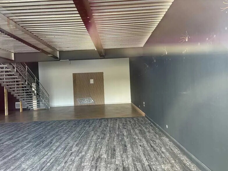 Bureau dans Sequedin à louer - Photo de l’immeuble – Image 2 sur 4