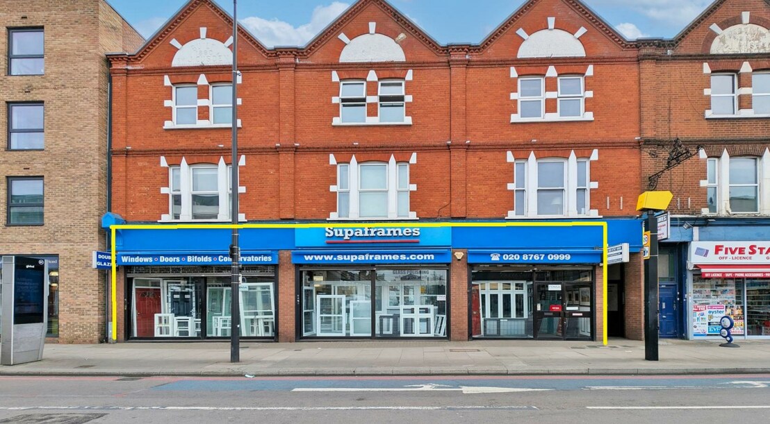 209-213 Tooting High St, Londres à louer Photo principale– Image 1 sur 2