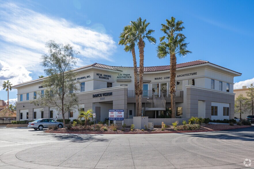 9081 W Sahara Ave, Las Vegas, NV à louer - Photo principale – Image 1 sur 2