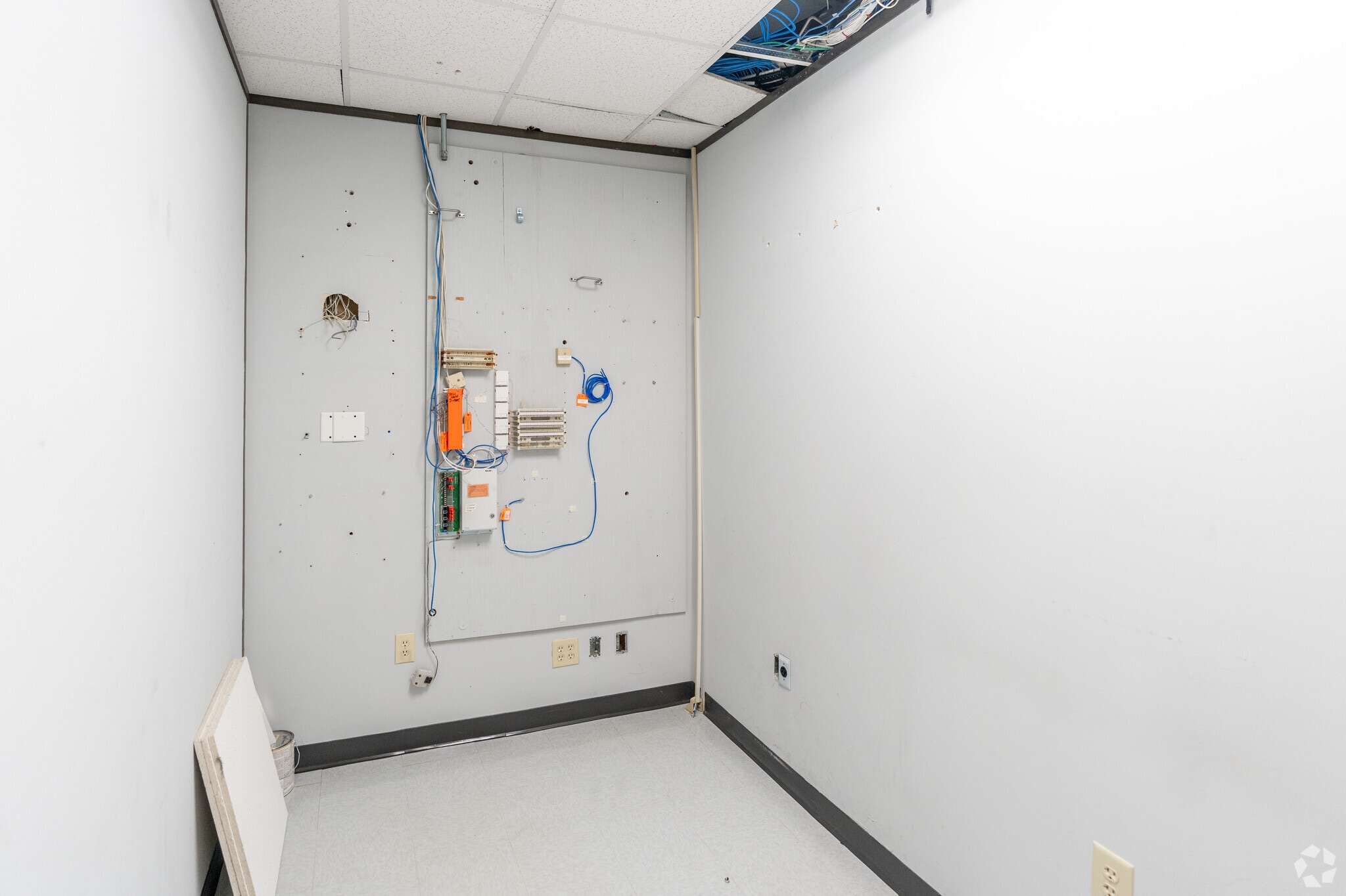 4600 Marriott Dr, Raleigh, NC à louer Photo intérieure– Image 1 sur 7