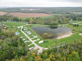 Plus de détails pour 1789 Rainbow Valley Rd W, Minesing, ON - Logement à vendre