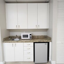 5220 S University Dr, Davie, FL à louer Photo intérieure– Image 1 sur 7