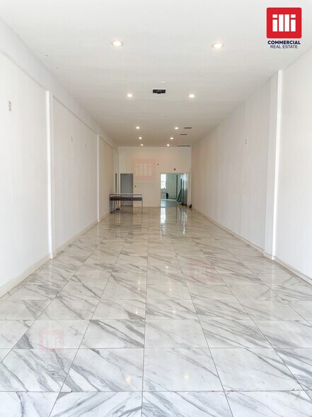 12324-12336 Ventura Blvd, Studio City, CA à louer - Photo intérieure – Image 3 sur 8