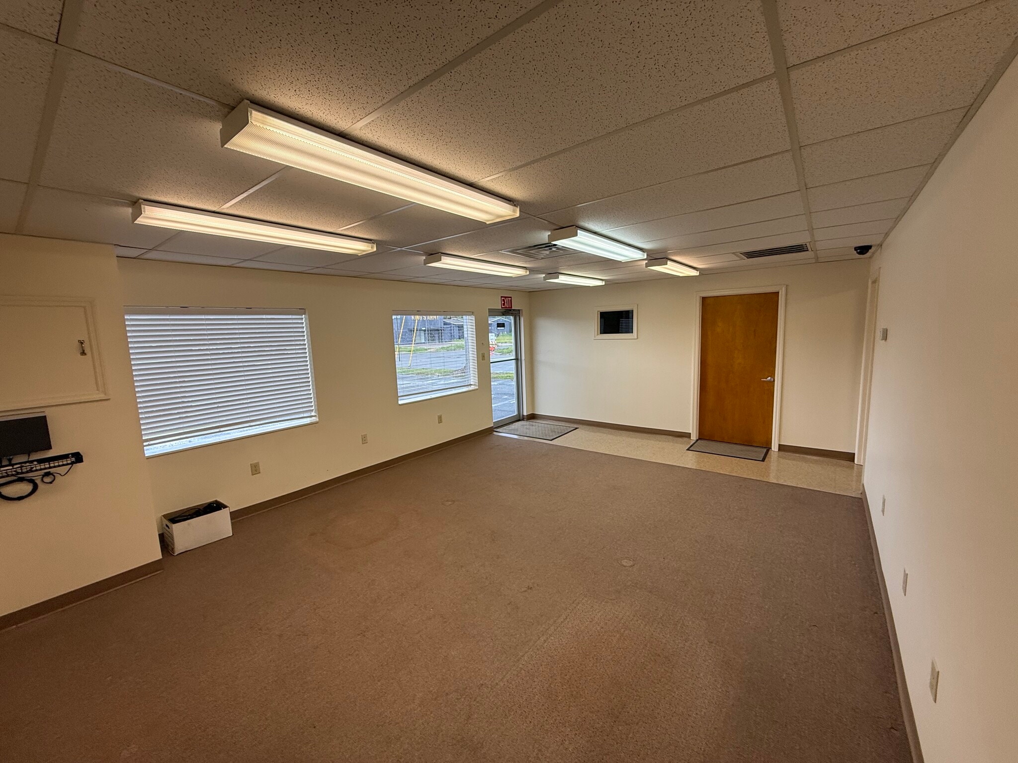 2100-2122 W Central Blvd, Orlando, FL à louer Photo intérieure– Image 1 sur 4