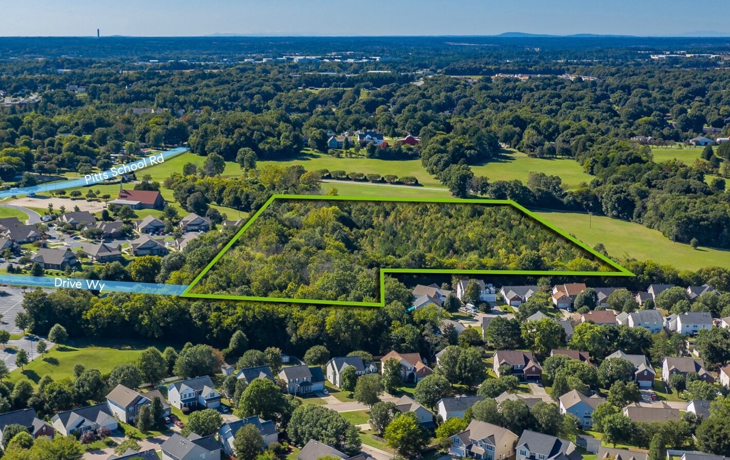 208 Pitts School Rd NW, Concord, NC à vendre Aérien– Image 1 sur 4