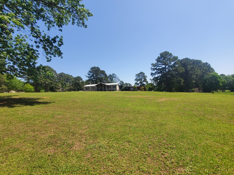 16980 Main Dr, Willis, TX à vendre - Photo de l’immeuble – Image 3 sur 20