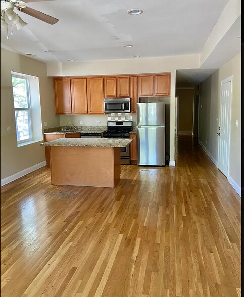 4601 S Indiana Ave, Chicago, IL à vendre - Photo de l’immeuble – Image 3 sur 10