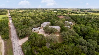 Plus de détails pour 618 County Road 156, Granger, TX - Industriel/Logistique à louer