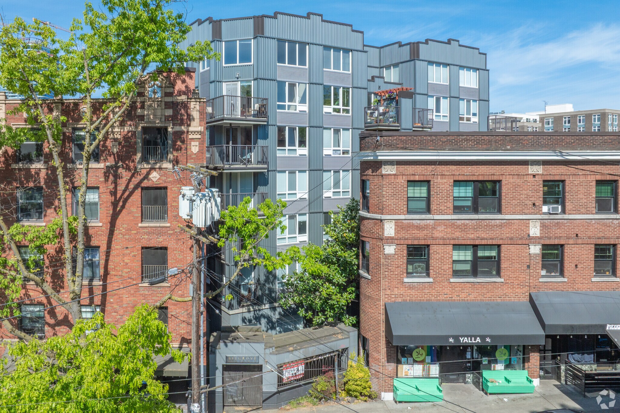 1808 Bellevue Ave, Seattle, WA à louer Photo de l’immeuble– Image 1 sur 8