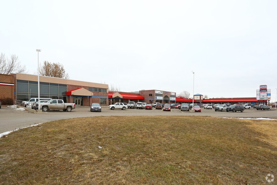 1308-1420 20th Ave SW, Minot, ND à louer - Photo de l’immeuble – Image 1 sur 8