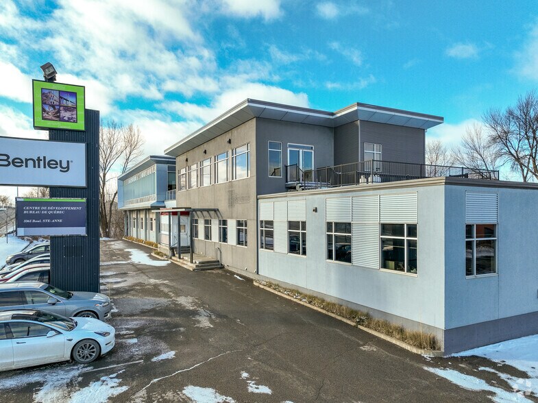 3365-3367 Sainte-Anne Boul, Québec, QC à vendre - Photo de l’immeuble – Image 2 sur 16