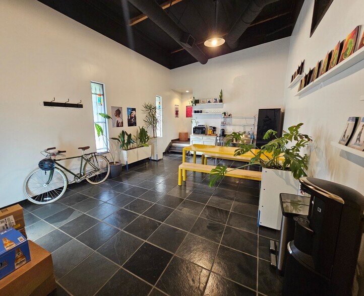 3109-3117 W Temple St, Los Angeles, CA à louer - Photo de l’immeuble – Image 2 sur 13