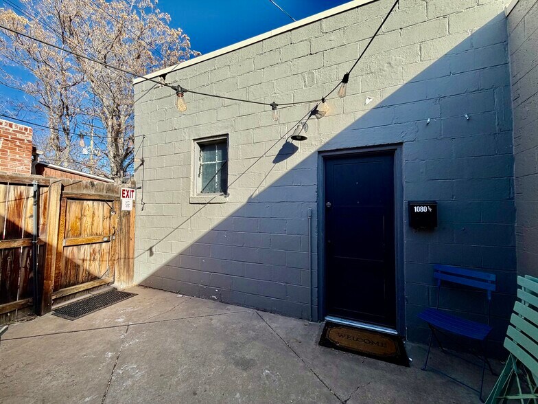 1080 1/2 S Gaylord St, Denver, CO à louer - Photo de l’immeuble – Image 2 sur 9