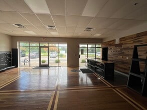 2515 Ellsworth Rd, Ypsilanti, MI à louer Photo intérieure– Image 1 sur 5