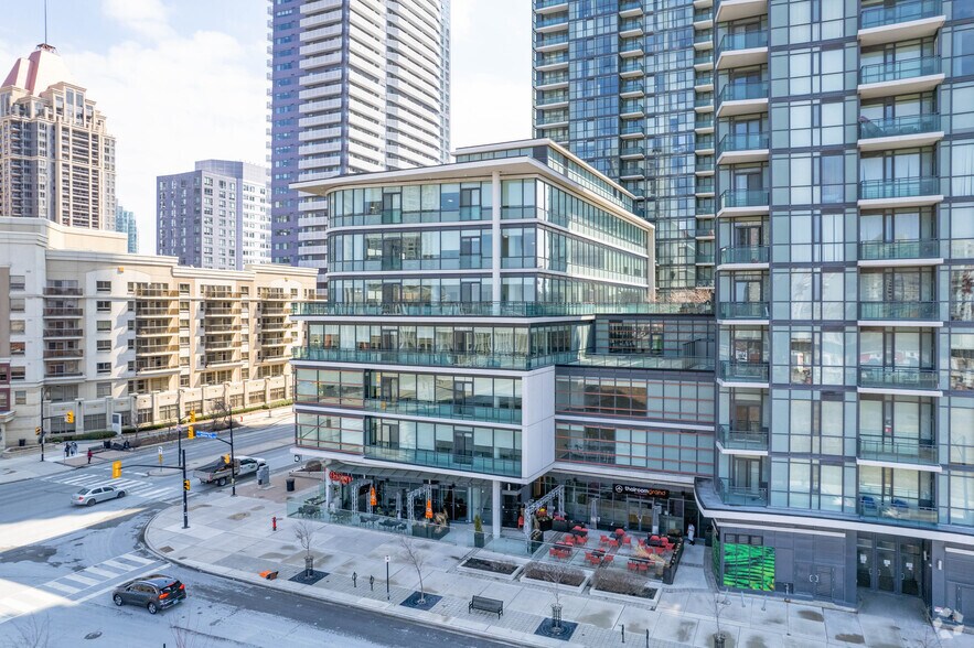 4080 Confederation Pky, Mississauga, ON à louer - Photo de l’immeuble – Image 3 sur 5