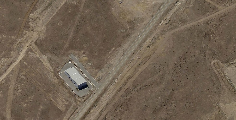 460 E Sydney Ave, Mccarran, NV à louer - Photo de l’immeuble – Image 2 sur 4