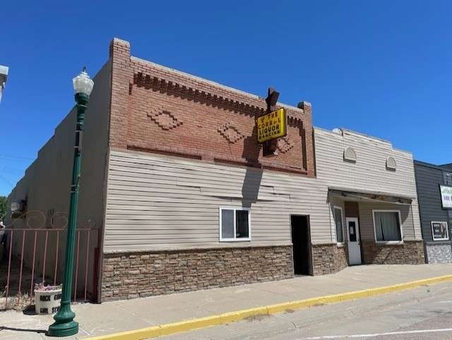 110 Clark St, Bassett, NE à vendre - Photo de l’immeuble – Image 1 sur 19