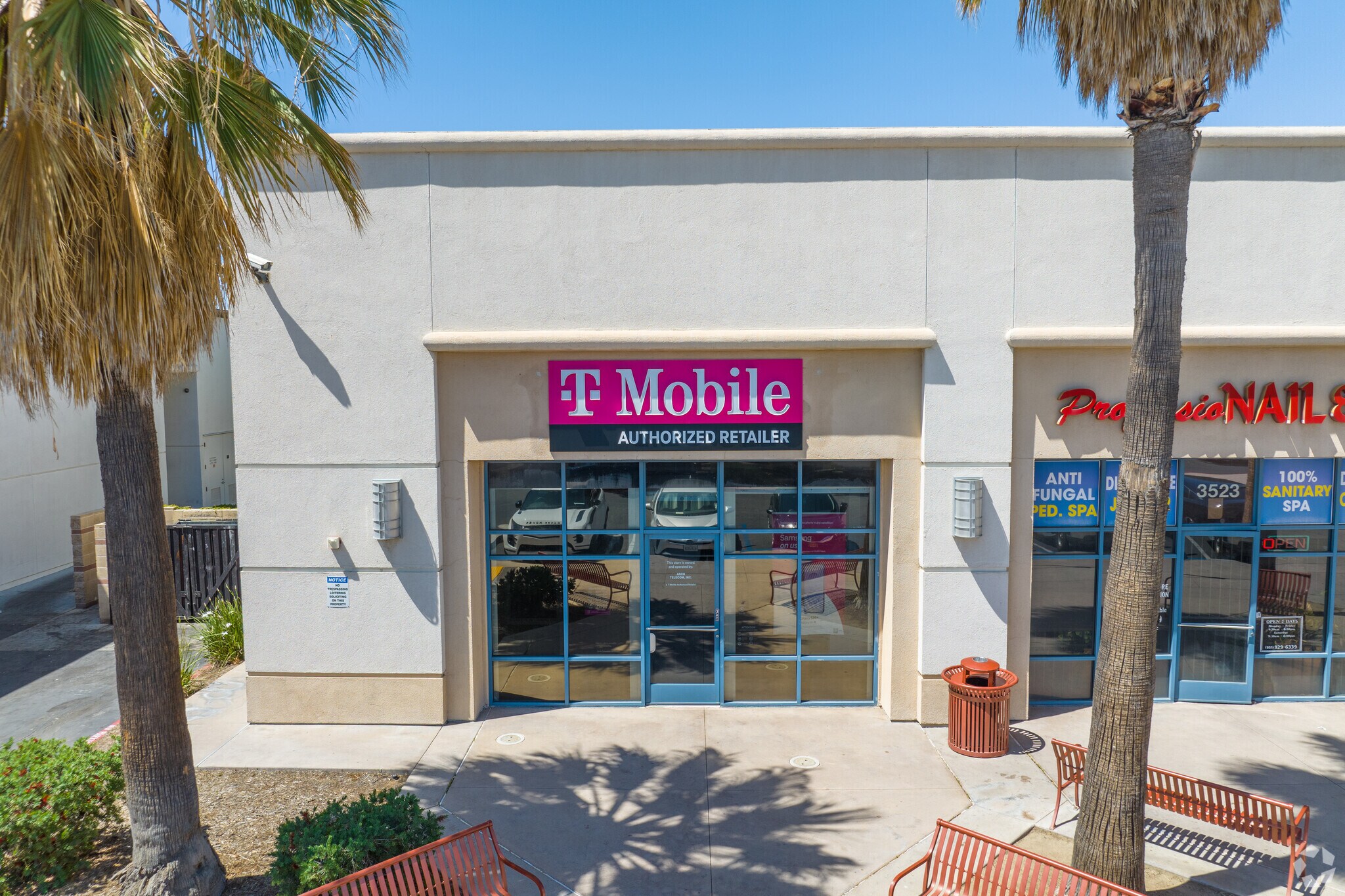 3503-3527 W Stetson Ave, Hemet, CA à louer Photo principale– Image 1 sur 10