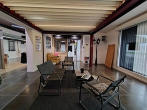 46 Rue Des Broderies, Coignières à louer Photo intérieure– Image 2 sur 8