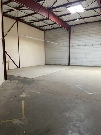 Plus de détails pour Bureau, Local d'activités à louer