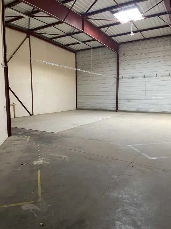 Bureau dans Plailly à louer Photo intérieure– Image 1 sur 7