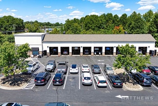 Plus de détails pour 16618 Old Statesville Rd, Huntersville, NC - Local commercial à vendre