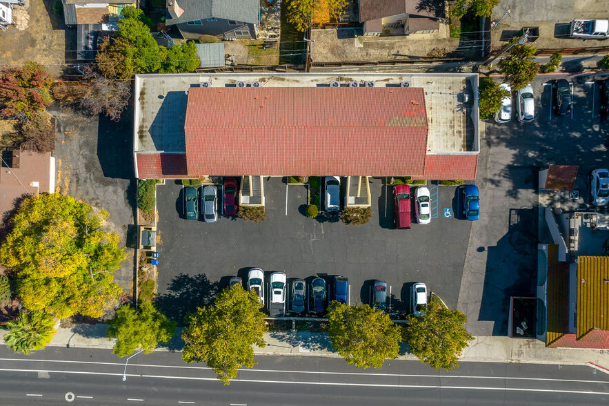 7635 El Camino Real, Atascadero, CA à louer - Photo de l’immeuble – Image 2 sur 5