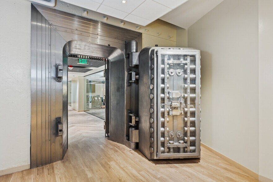 1015 2nd Ave, Seattle, WA à louer - Photo de l’immeuble – Image 3 sur 20