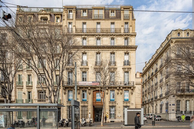 Plus de détails pour 7 Square Stalingrad, Marseille - Bureau à louer