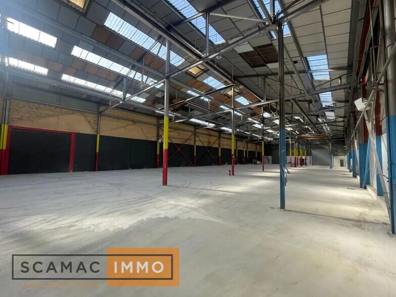 Bureau dans Corbeil-Essonnes à louer - Photo intérieure – Image 3 sur 18