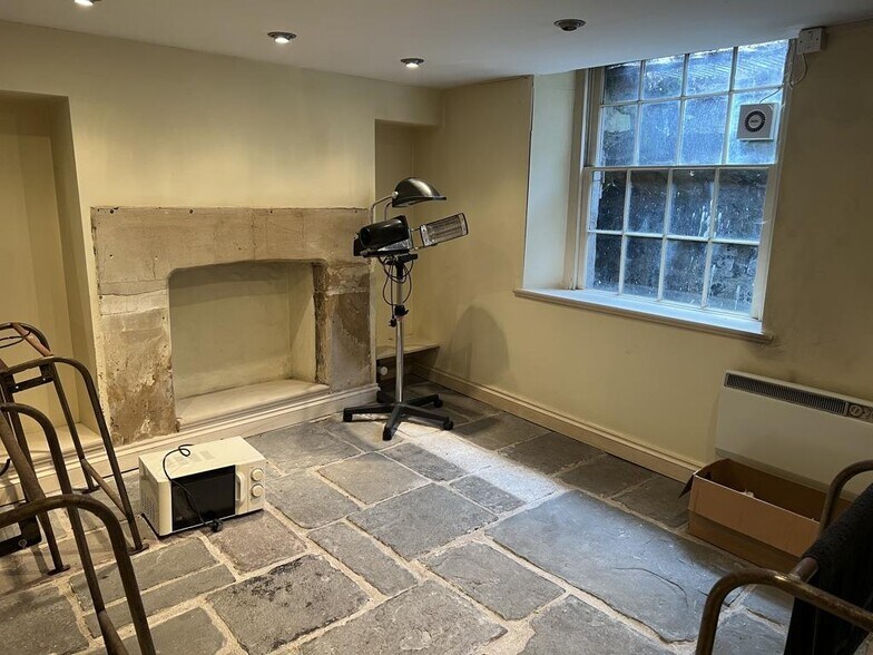 5 Sussex Pl, Bath à vendre - Photo de l’immeuble – Image 3 sur 4