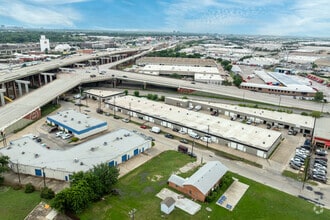 1225 W College Ave, Carrollton, TX - VUE AÉRIENNE  vue de carte