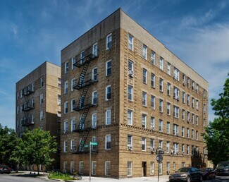 Plus de détails pour 1704 Seddon St, Bronx, NY - Logement à vendre