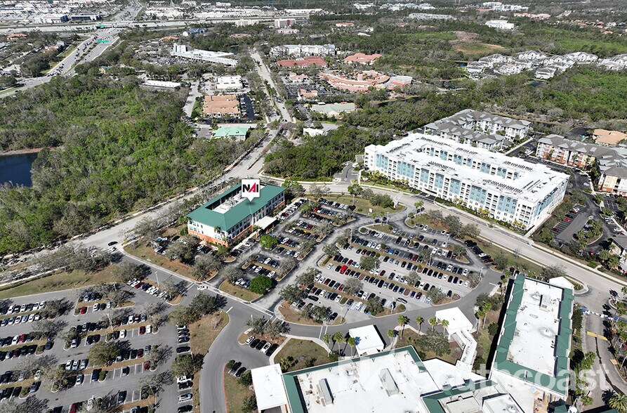 6310 Health Park Way, Bradenton, FL à louer - Photo de l’immeuble – Image 3 sur 13