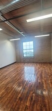 1100 W Cermak Rd, Chicago, IL à louer Photo intérieure– Image 1 sur 1