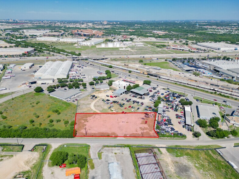 1433 Springfield Rd, San Antonio, TX à louer - Photo de l’immeuble – Image 2 sur 7