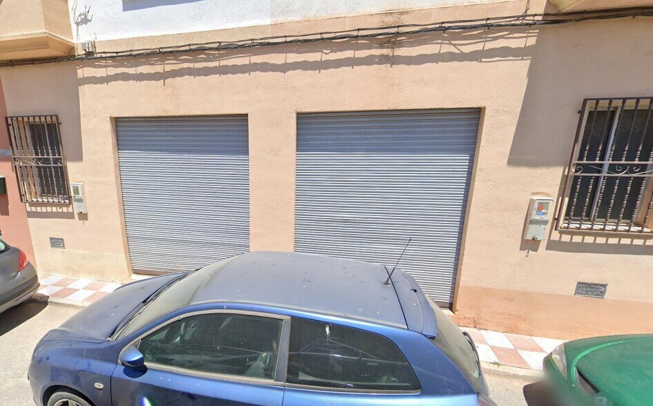 Local commercial dans Albolote à vendre - Photo de l’immeuble – Image 3 sur 12