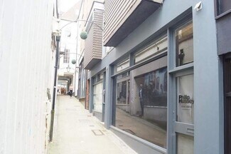 Plus de détails pour 14-15 Jeffries Passage, Guildford - Local commercial à louer